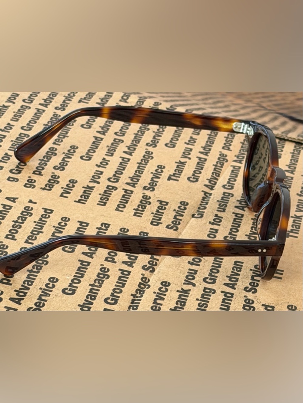Classic Tortoiseshell Round Sunglasses - Brown Lenses - Picture 4 of 4
